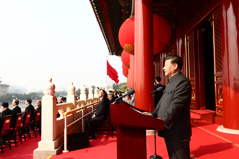 10月1日上午，慶祝中華人民共和國成立70周年大會在北京天安門廣場隆重舉行。中共中央總書記、國家主席、中央軍委主席習(xí)近平發(fā)表重要講話。